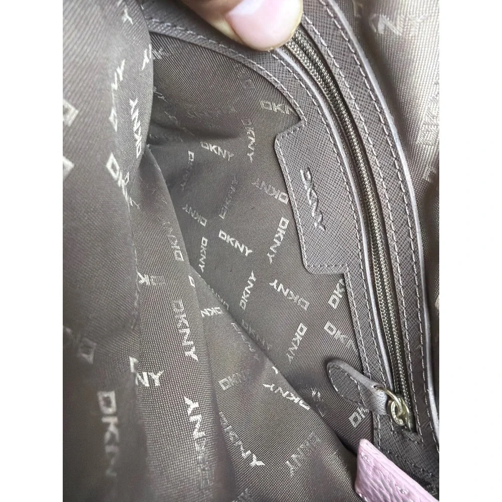 DKNY Pink Pebbled Leather Crossbody Bag Multi Zip Shoulder Purse Gold Hardware‎